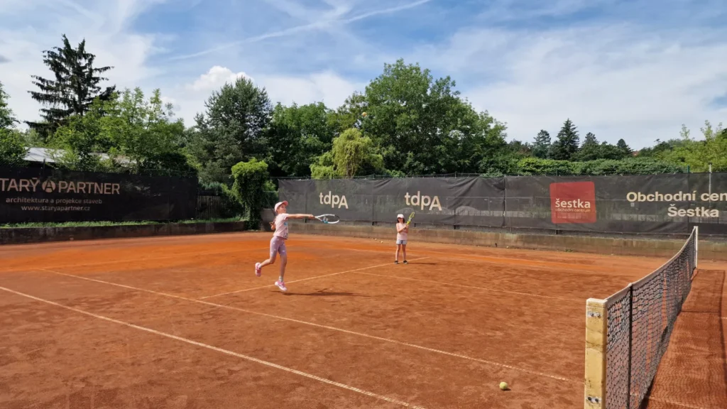 Zs cernosice navsteva tenisovy klub