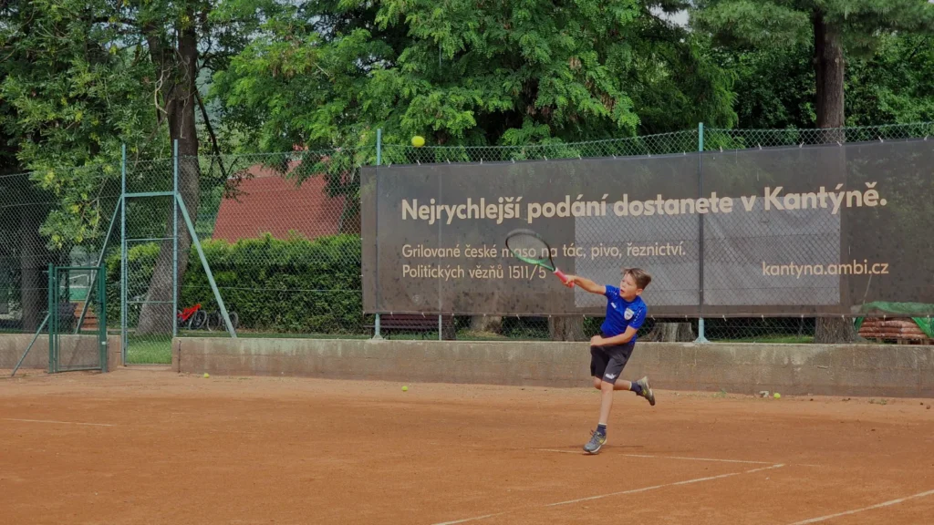 Zs cernosice navsteva tenisovy klub